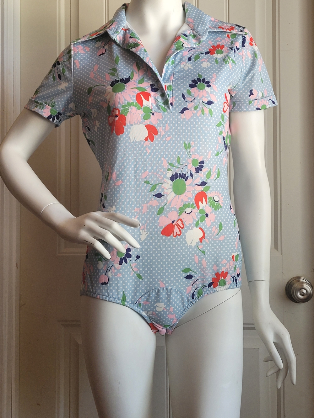 Vintage 70s Sears Juniors Light Blue Floral Polo Bodysuit